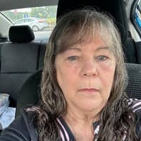 Sitter Profile Image: Lynnette C.