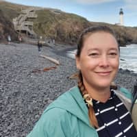 Sitter Profile Image: Amy R.