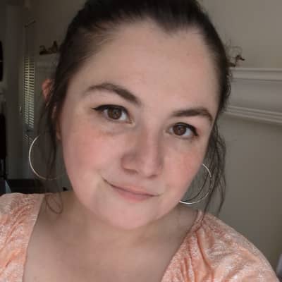 Sitter Profile Image: Haley W.