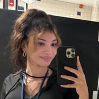 Sitter Profile Image: Angelina G.