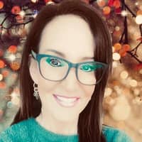 Sitter Profile Image: Julie G.