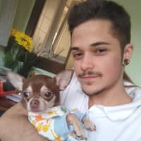 Foto de perfil del cuidador: Asher F.