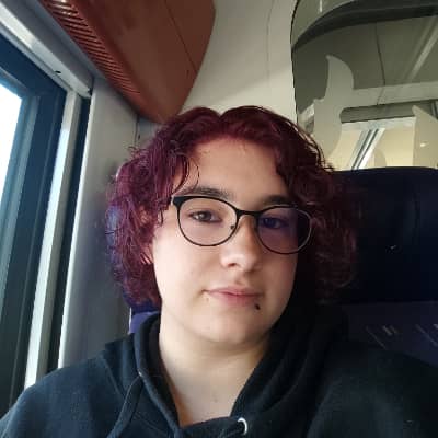 Photo de profil du pet sitter : Emmanuelle D.