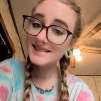 Sitter Profile Image: Lauren S.