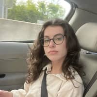 Photo de profil du pet sitter : Lisa V.