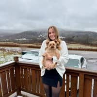 Sitter Profile Image: Allison M.