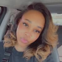 Sitter Profile Image: Tiaundra S.