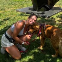 Sitter Profile Image: nicole v.