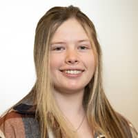 Sitter Profile Image: Summer W.