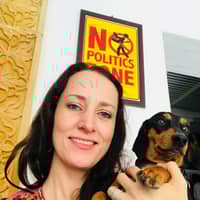 Sitter Profile Image: Lisa B.