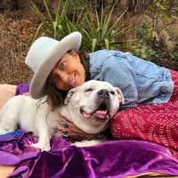 Sitter Profile Image: Fallon H.