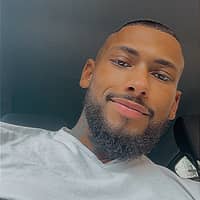 Passarens profilbild: Abada A.