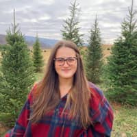 Sitter Profile Image: Olivia D.