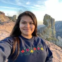 Sitter Profile Image: Oriana L.