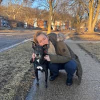 Sitter Profile Image: Amanda V.