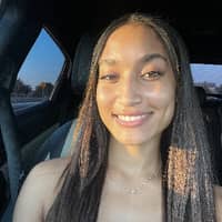 Sitter Profile Image: Zivon S.