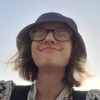 Sitter Profile Image: Scarlett D.