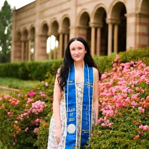 Sitter Profile Image: Bridget D.