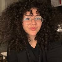 Sitter Profile Image: Josselin R.
