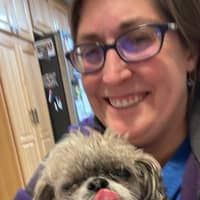 Sitter Profile Image: Lorinda B.