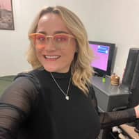 Sitter Profile Image: Erica F.