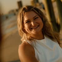 Sitter Profile Image: Abbey G.