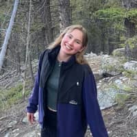 Sitter Profile Image: Azalea D.