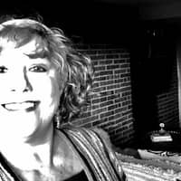 Sitter Profile Image: Elisabeth E.