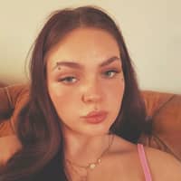 Sitter Profile Image: Reyna S.