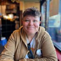 Sitter Profile Image: Debbie S.