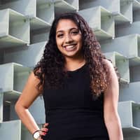 Sitter Profile Image: Janhvi J.