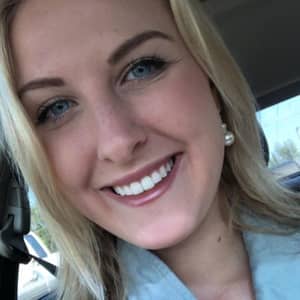 Nikki H.