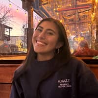Sitter Profile Image: Ariana A.