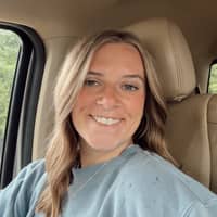 Sitter Profile Image: Alayna C.