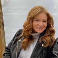 Sitter Profile Image: Meredith J.