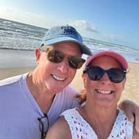 Sitter Profile Image: Lynn & Mark M.