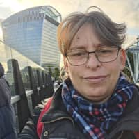 Sitter Profile Image: Claudia Veronica S.