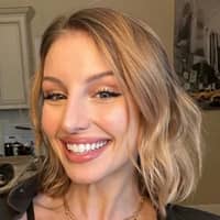 Sitter Profile Image: Amanda C.