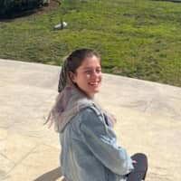 Sitter Profile Image: Charlotte H.