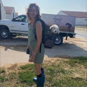 Sitter Profile Image: Shelley R.