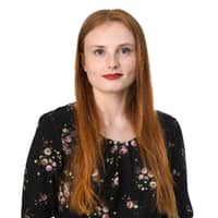 Sitter Profile Image: Leah T.