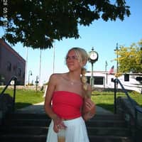 Sitter Profile Image: Anna B.