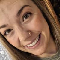 Sitter Profile Image: HANNAH M.