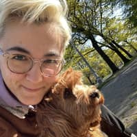 Sitter Profile Image: Beyza K.