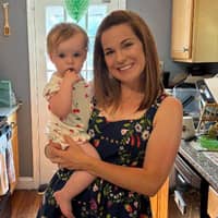 Sitter Profile Image: Courtney E.