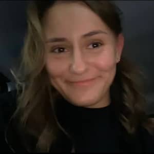 Sitter Profile Image: Logane L.