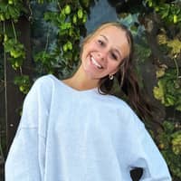 Sitter Profile Image: Taylor B.