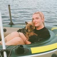 Sitter Profile Image: Carolyn W.