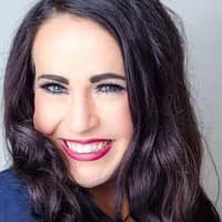 Sitter Profile Image: Holly B.