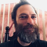 Sitter Profile Image: Lee C.